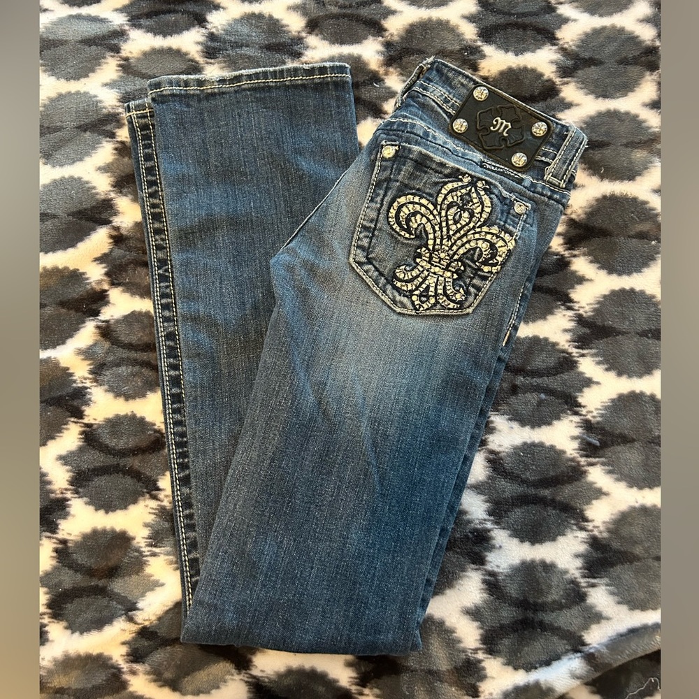 Women’s Miss Me jeans